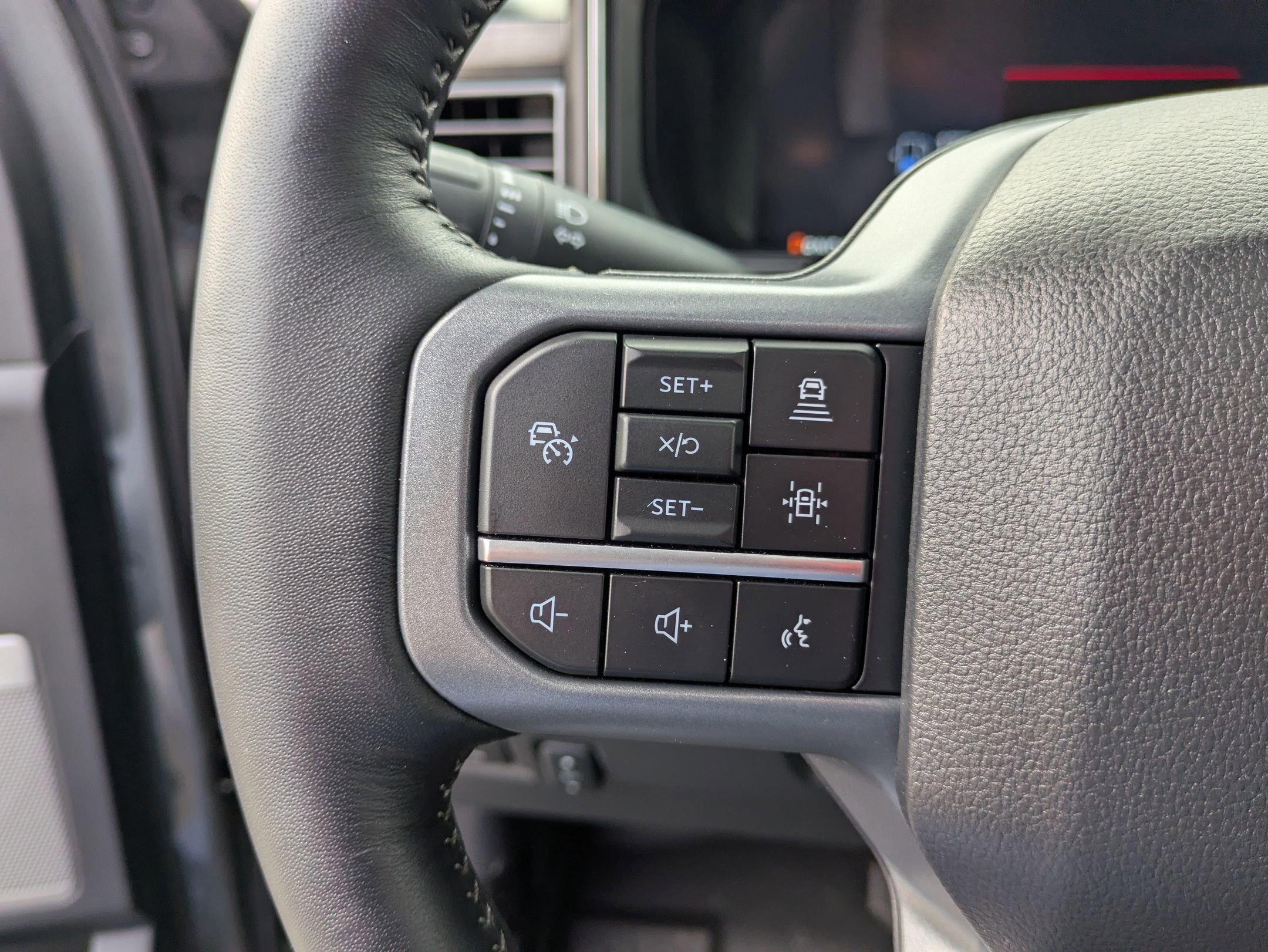 Certified 2024 Ford F250 Lariat w/ Lariat Ultimate Package image 21