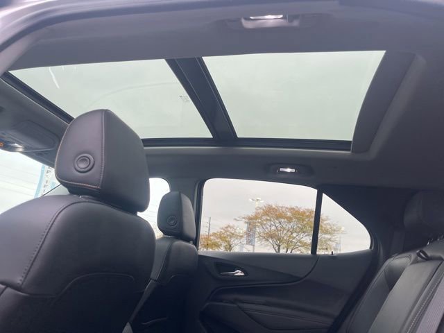 Used 2022 Chevrolet Equinox Premier image 19
