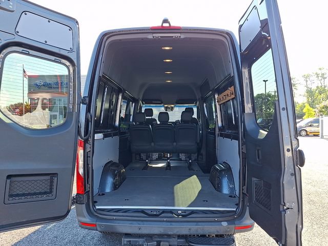 Used 2020 Mercedes-Benz Sprinter 2500 image 30