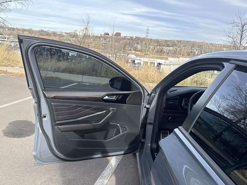 Used 2023 Volkswagen Jetta GLI Autobahn image 10