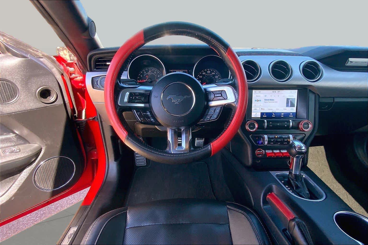 Certified 2022 Ford Mustang Premium RWD image 6