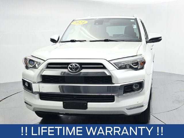 Used 2024 Toyota 4Runner Limited AWD/4WD image 3