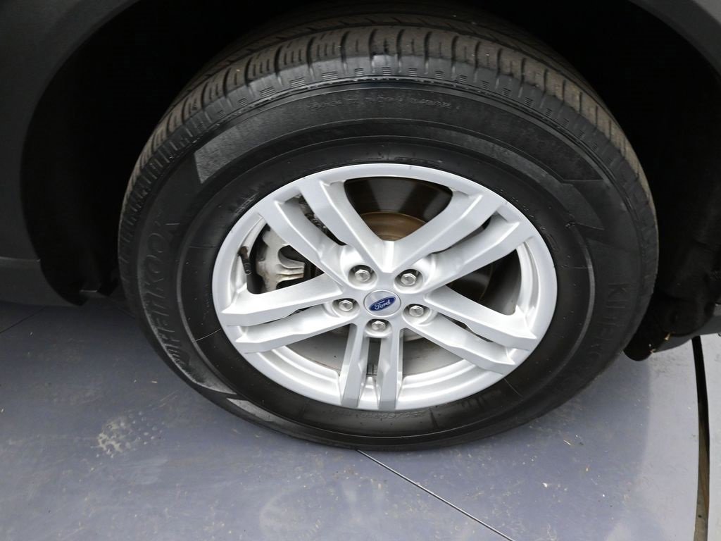 Certified 2022 Ford Explorer XLT w/ Class IV Trailer Tow Package image 56