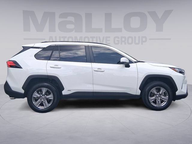 Used 2025 Toyota RAV4 XLE w/ Convenience Package AWD/4WD image 6