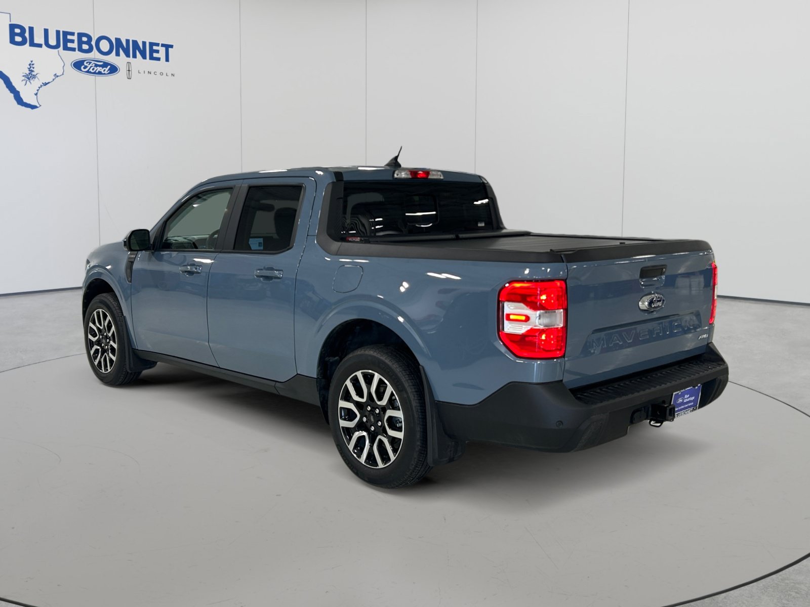 Certified 2024 Ford Maverick Lariat w/ 4K Tow Package AWD/4WD image 7