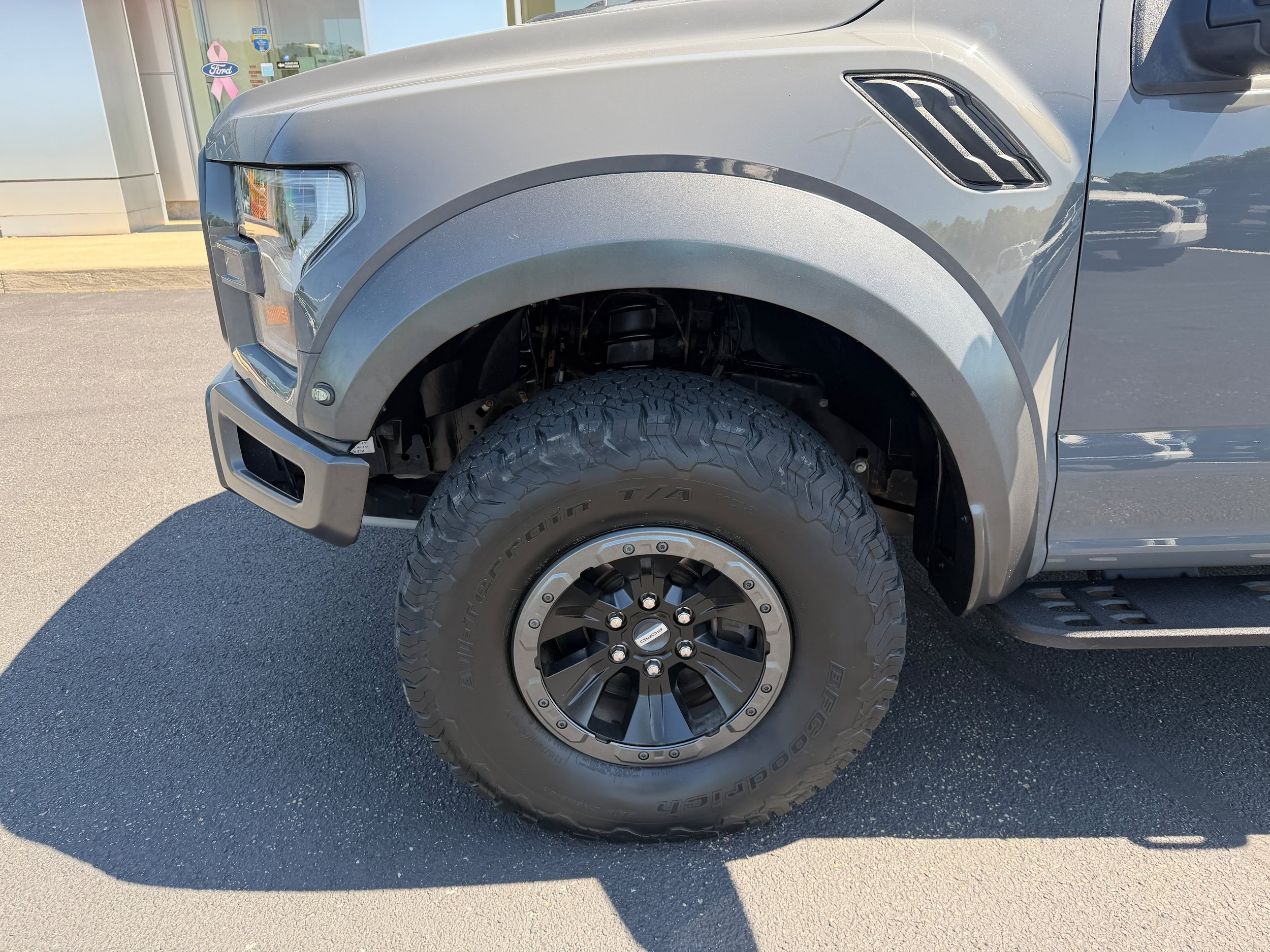Certified 2020 Ford F150 Raptor AWD/4WD image 13