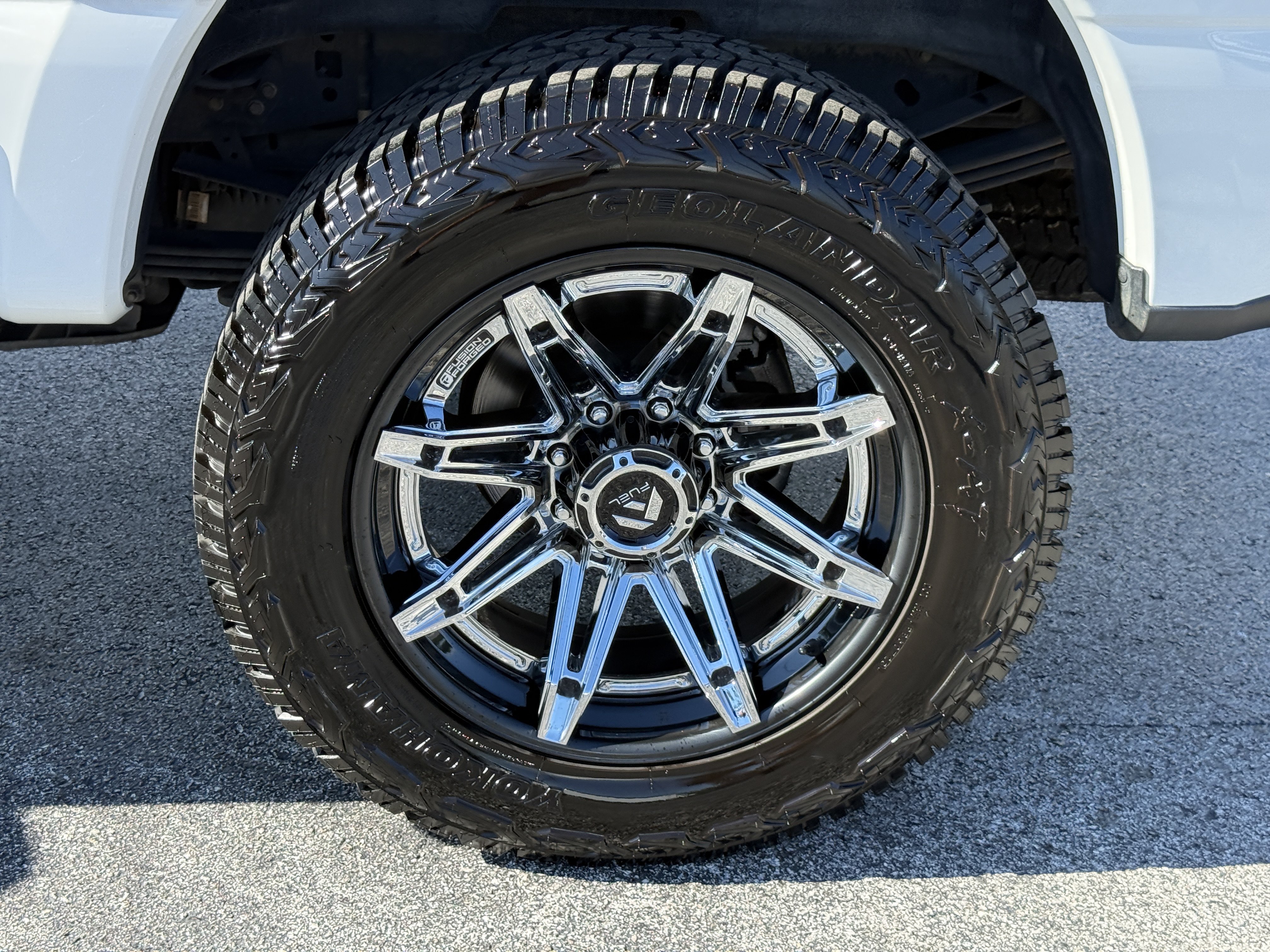 Certified 2025 Ford F250 Platinum AWD/4WD image 35