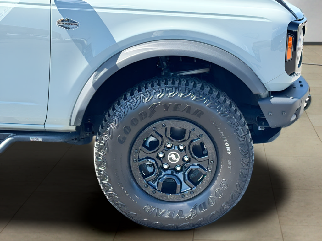 Certified 2024 Ford Bronco Wildtrak AWD/4WD image 42