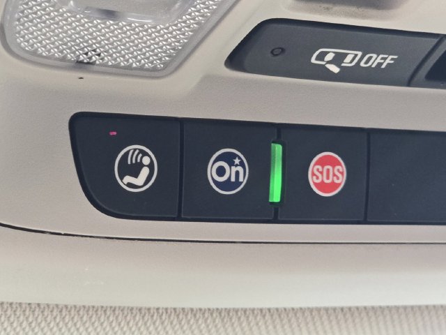 Used 2019 Chevrolet Traverse Premier w/ Redline Edition AWD/4WD image 26