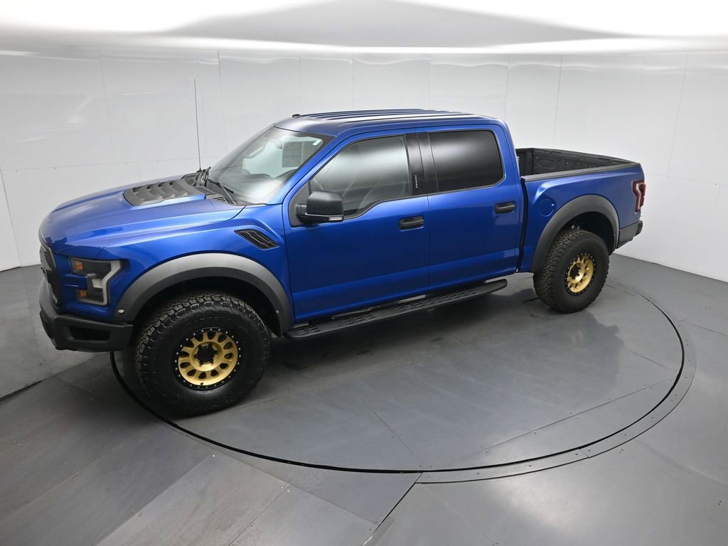 Certified 2017 Ford F150 Raptor w/ Equipment Group 801A Mid image 45