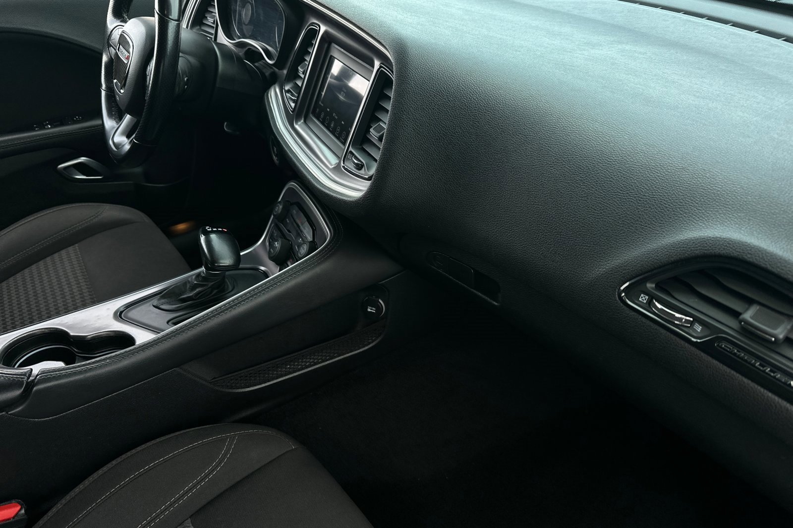 Used 2019 Dodge Challenger SXT w/ Blacktop Package image 15