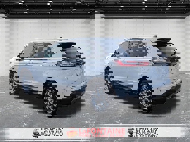 Certified 2023 Ford Edge SEL image 3