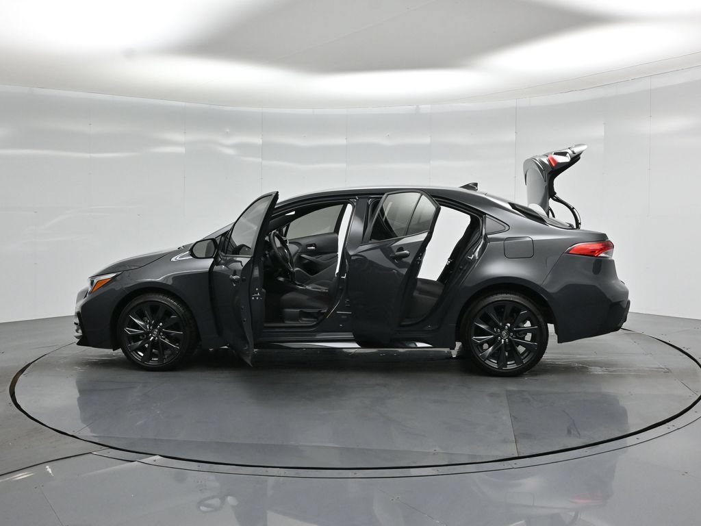 Used 2026 Toyota Corolla SE FWD image 33