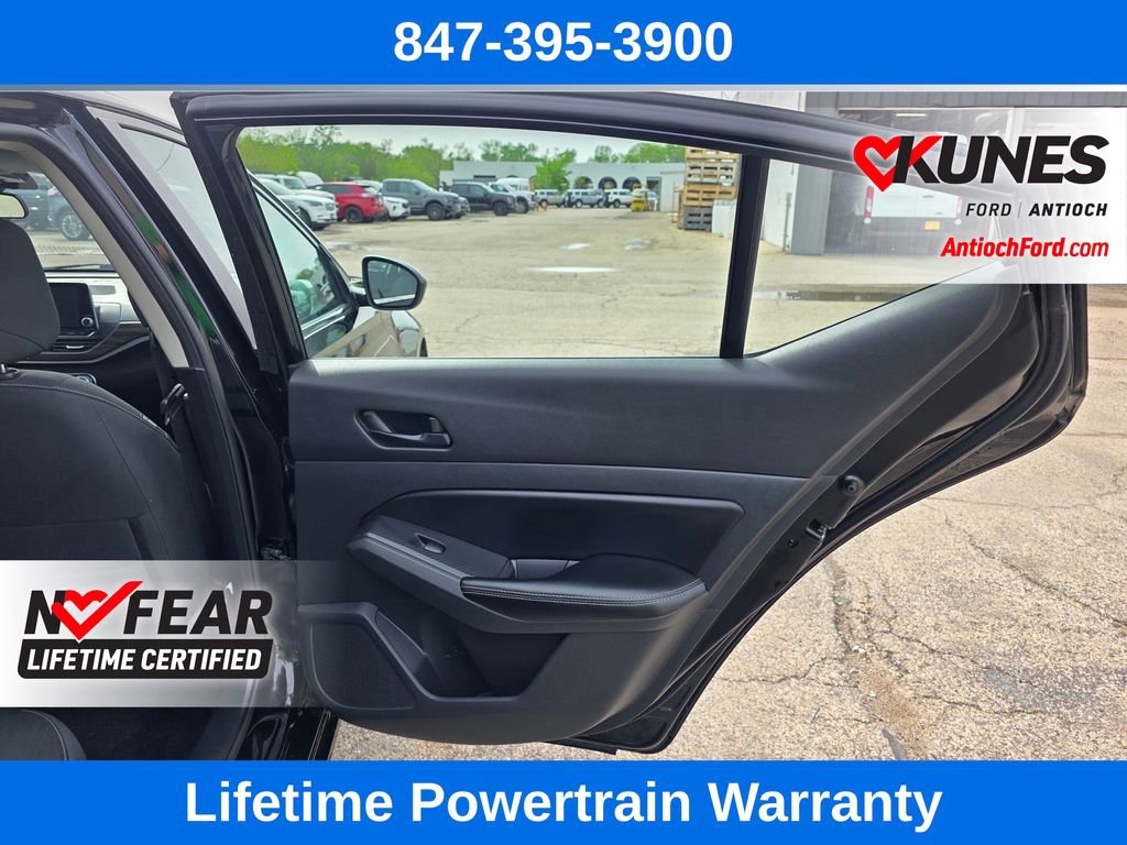 Used 2024 Nissan Altima 2.5 SV AWD/4WD image 21