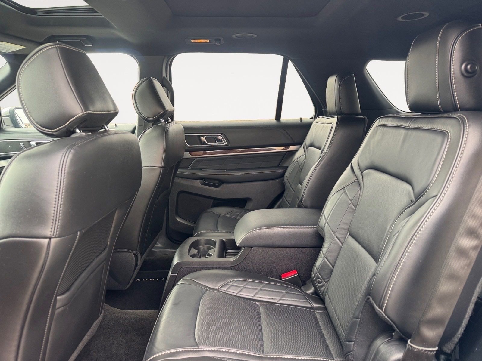 Certified 2017 Ford Explorer Platinum image 13