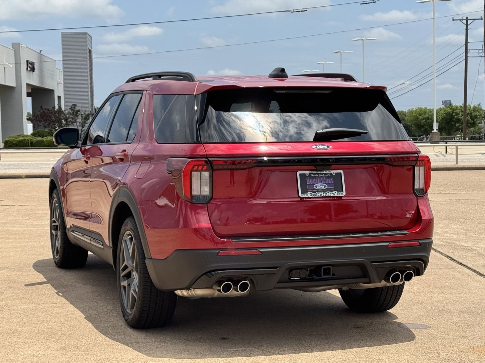 Certified 2025 Ford Explorer ST AWD/4WD image 6