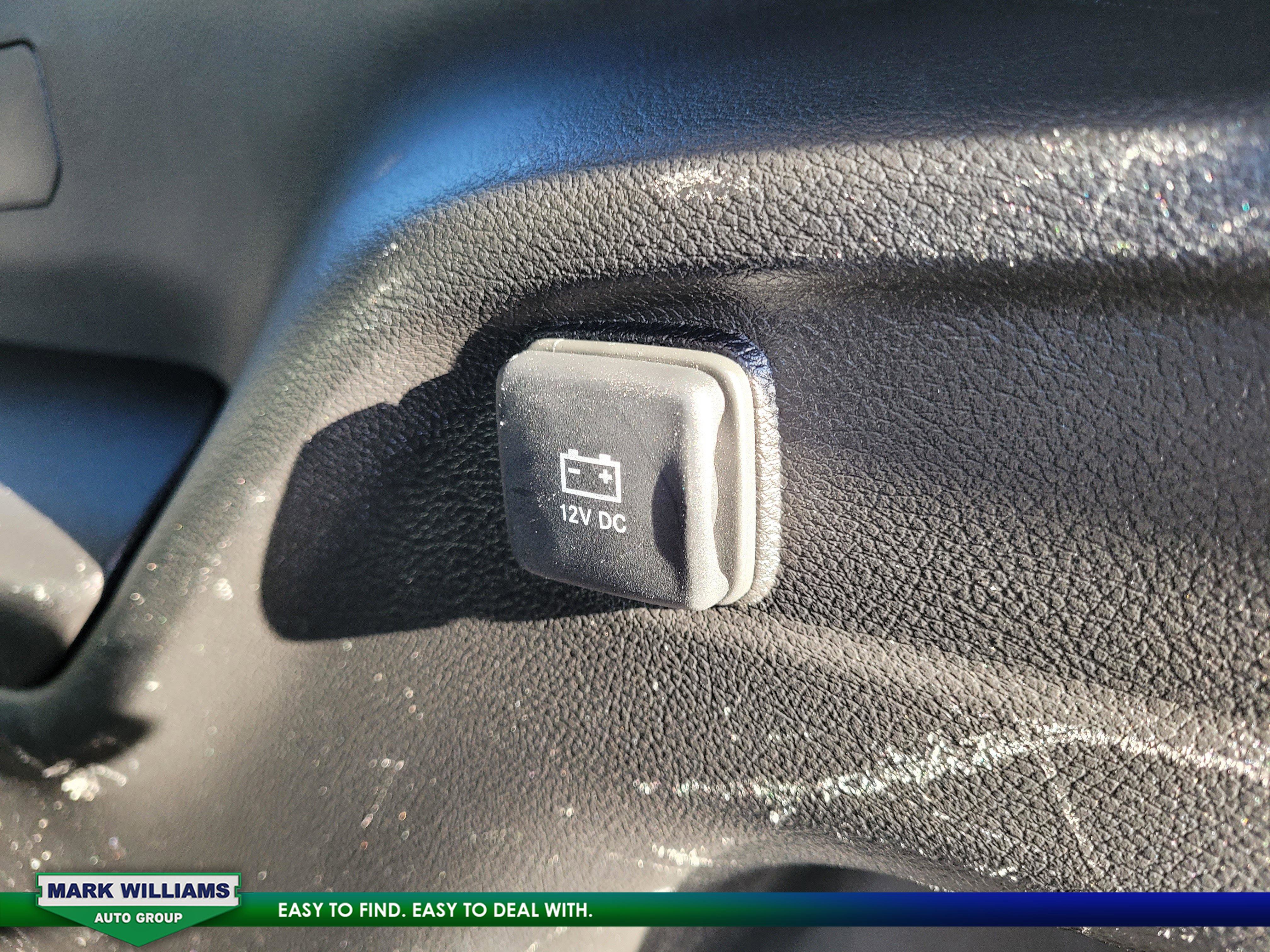 Used 2024 Jeep Grand Cherokee L Laredo image 30