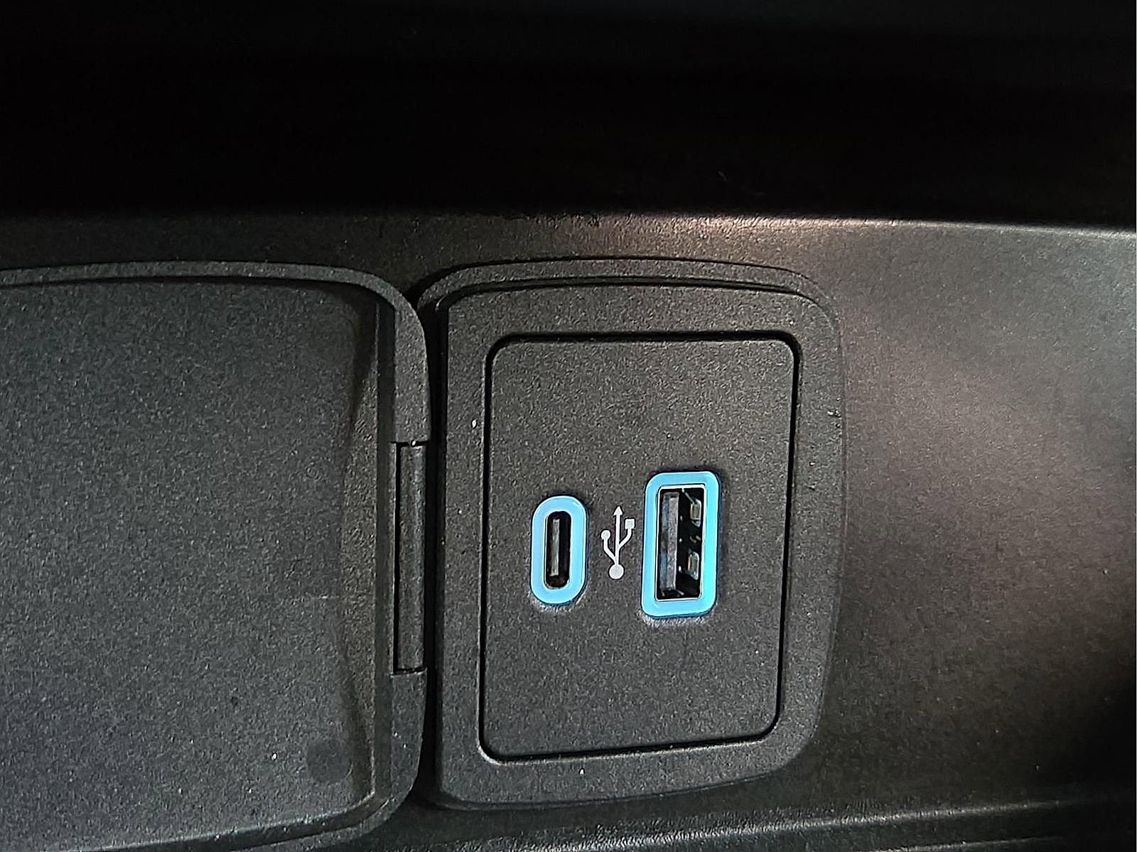 Certified 2023 Ford Bronco Wildtrak image 19