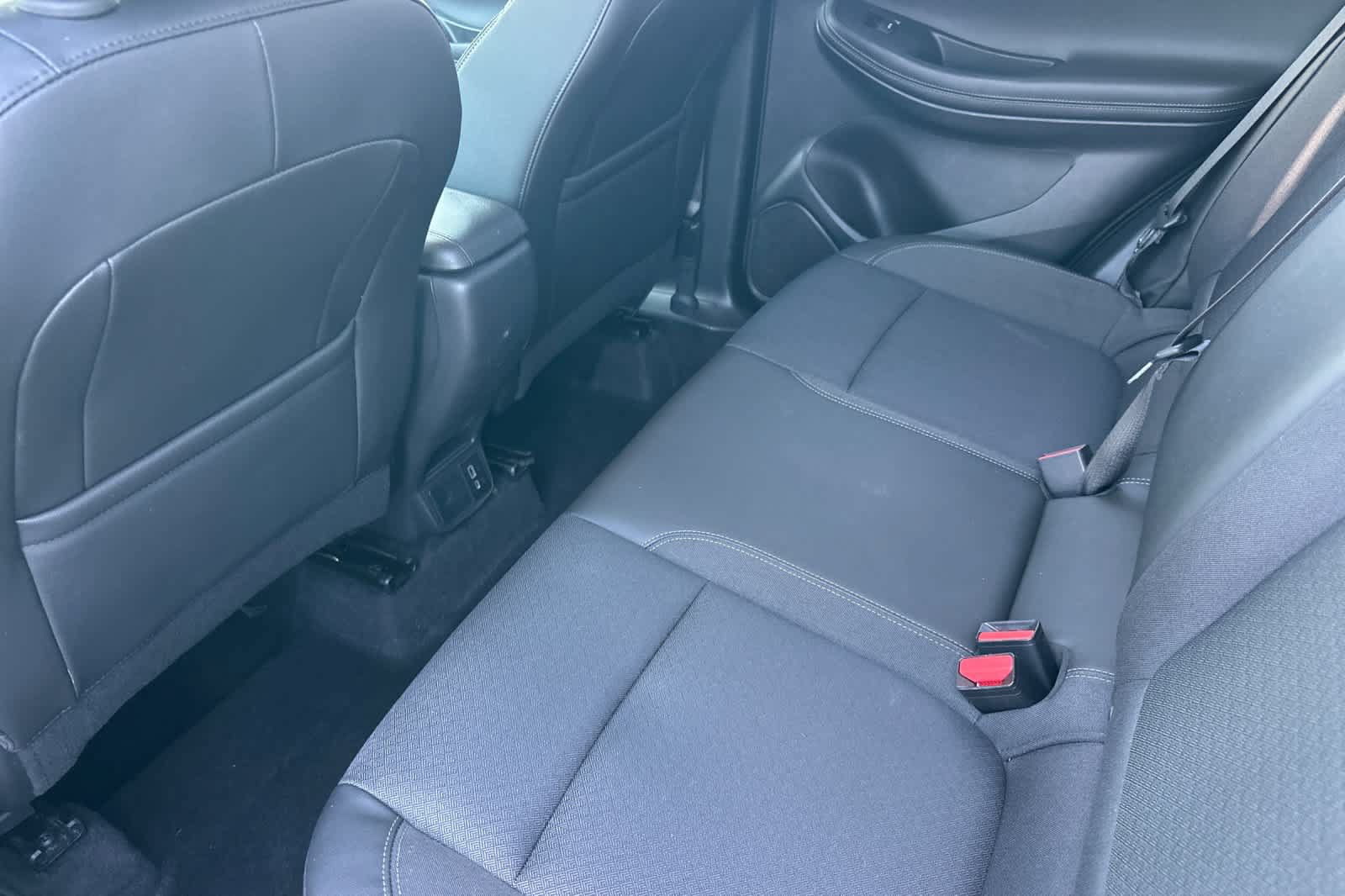 Used 2025 Buick Encore GX Preferred FWD image 4