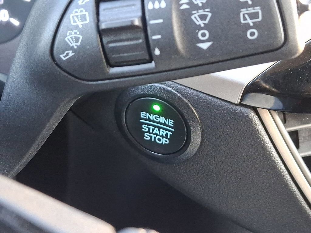 Certified 2022 Ford Escape SE w/ Convenience Package image 23