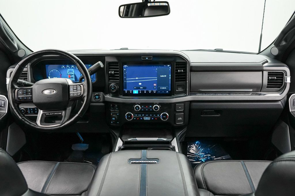 Certified 2025 Ford F350 Platinum AWD/4WD image 17