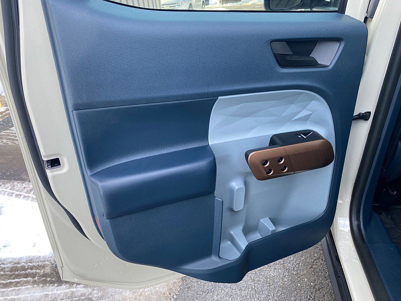 Certified 2024 Ford Maverick Lariat w/ FX4 Off-Road Package image 36