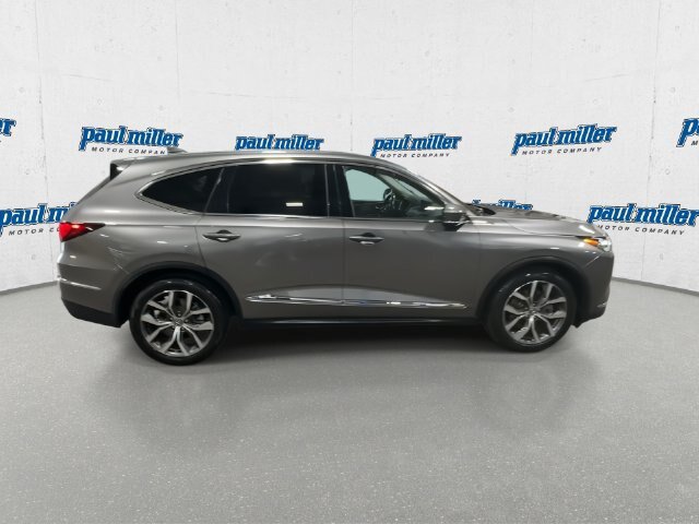 Used 2023 Acura MDX w/ Technology Package FWD image 12
