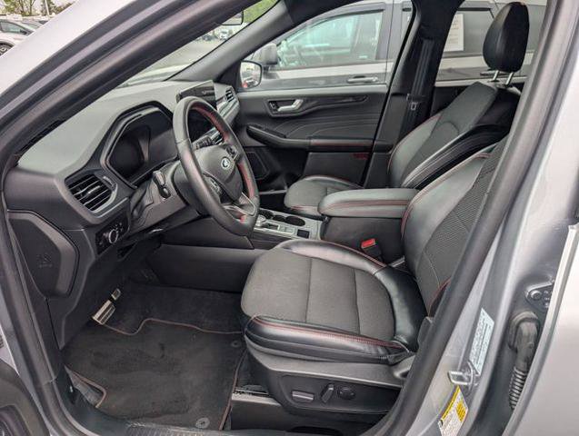 Certified 2023 Ford Escape ST-Line w/ Tech Pack #1 AWD/4WD image 11
