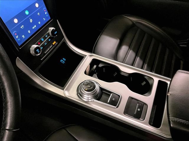 Certified 2024 Ford Edge SEL w/ Convenience Package AWD/4WD image 16
