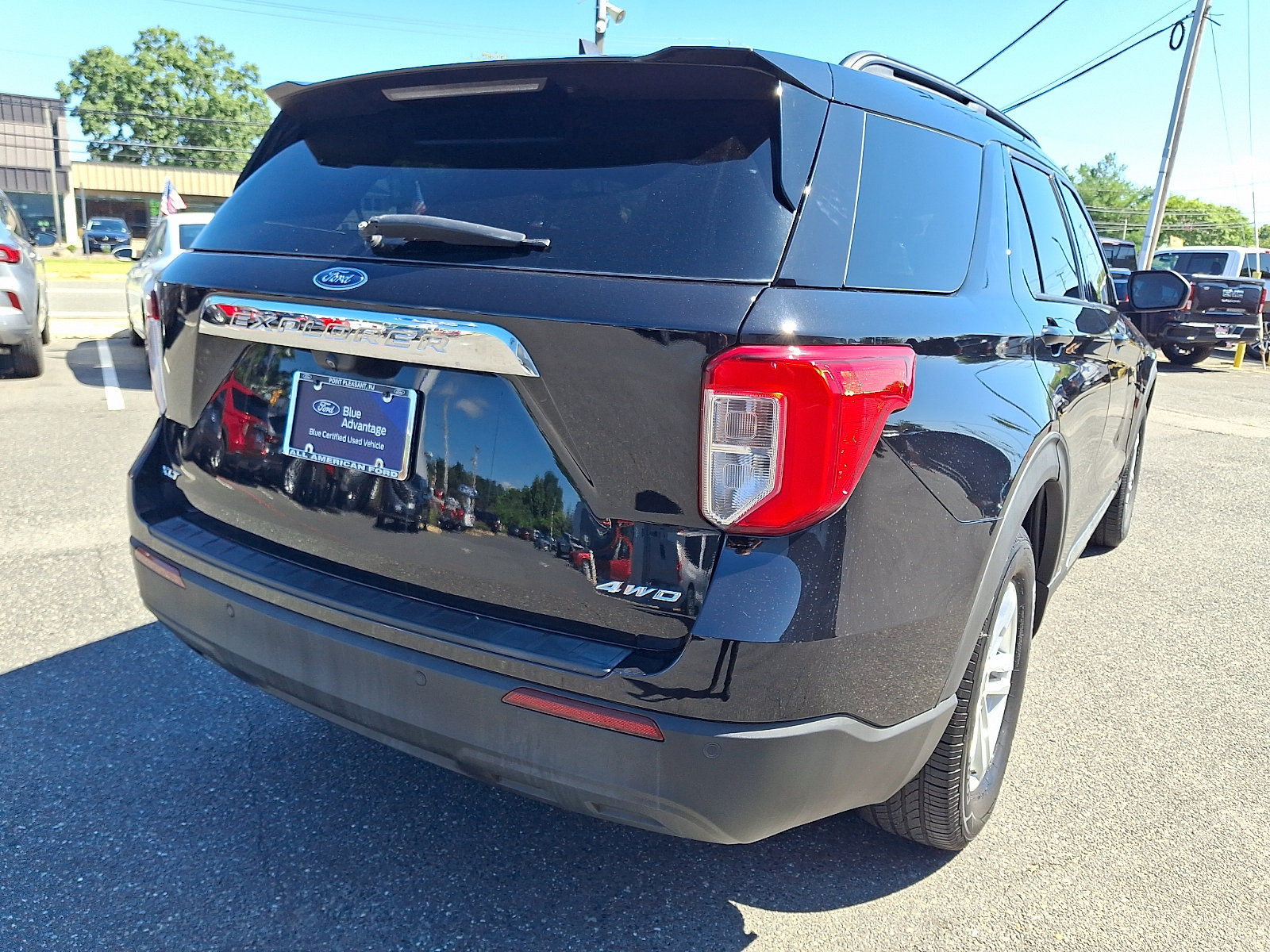 Certified 2021 Ford Explorer XLT AWD/4WD image 10