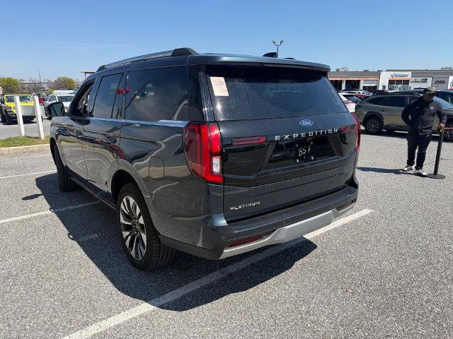 Certified 2025 Ford Expedition Platinum w/ Driver's Package image 3