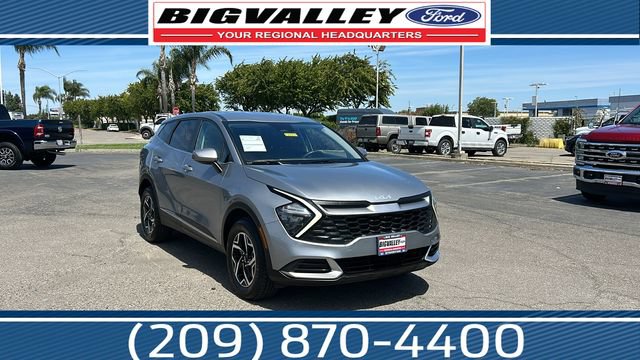 Used 2023 Kia Sportage LX AWD/4WD image 1