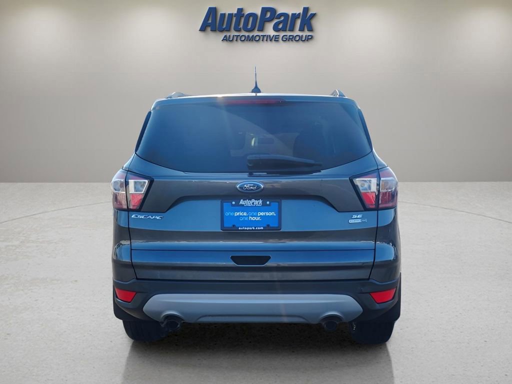 Certified 2018 Ford Escape SE image 4