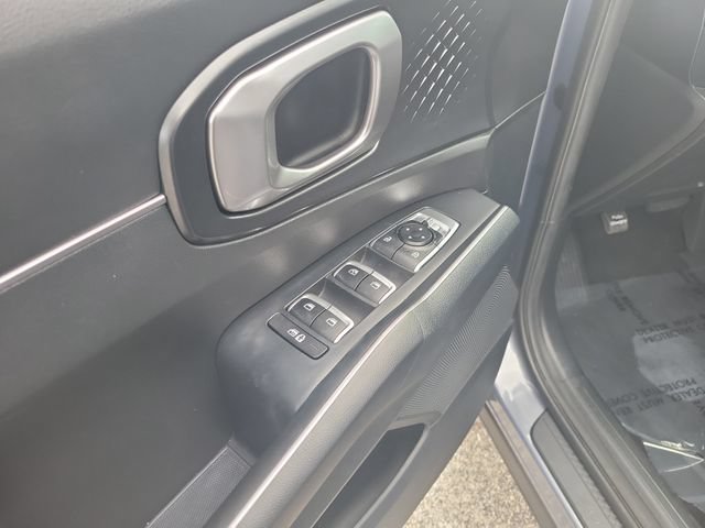 Used 2022 Kia Sorento S w/ Panoramic Sunroof Package FWD image 21