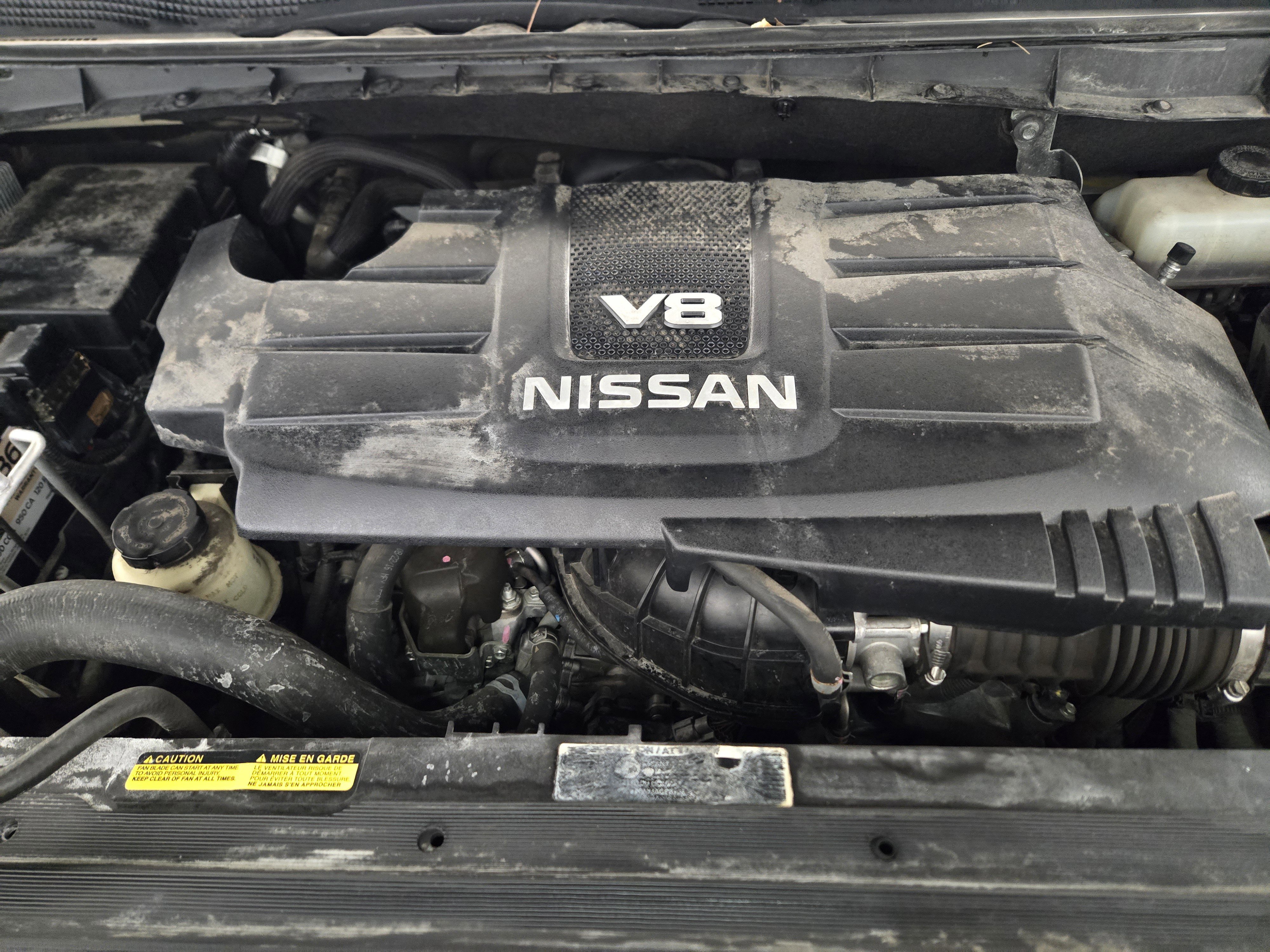 Used 2017 Nissan Titan Platinum Reserve image 28