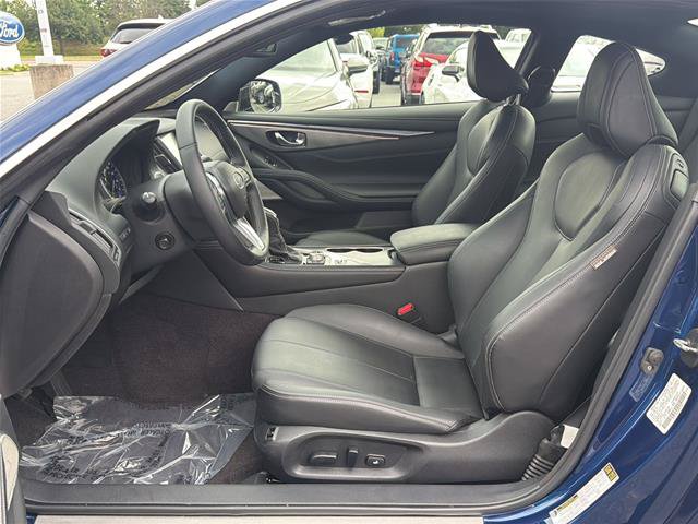 Used 2018 INFINITI Q60 3.0t Luxe w/ Sensory Package 3.0T Luxe AWD/4WD image 7