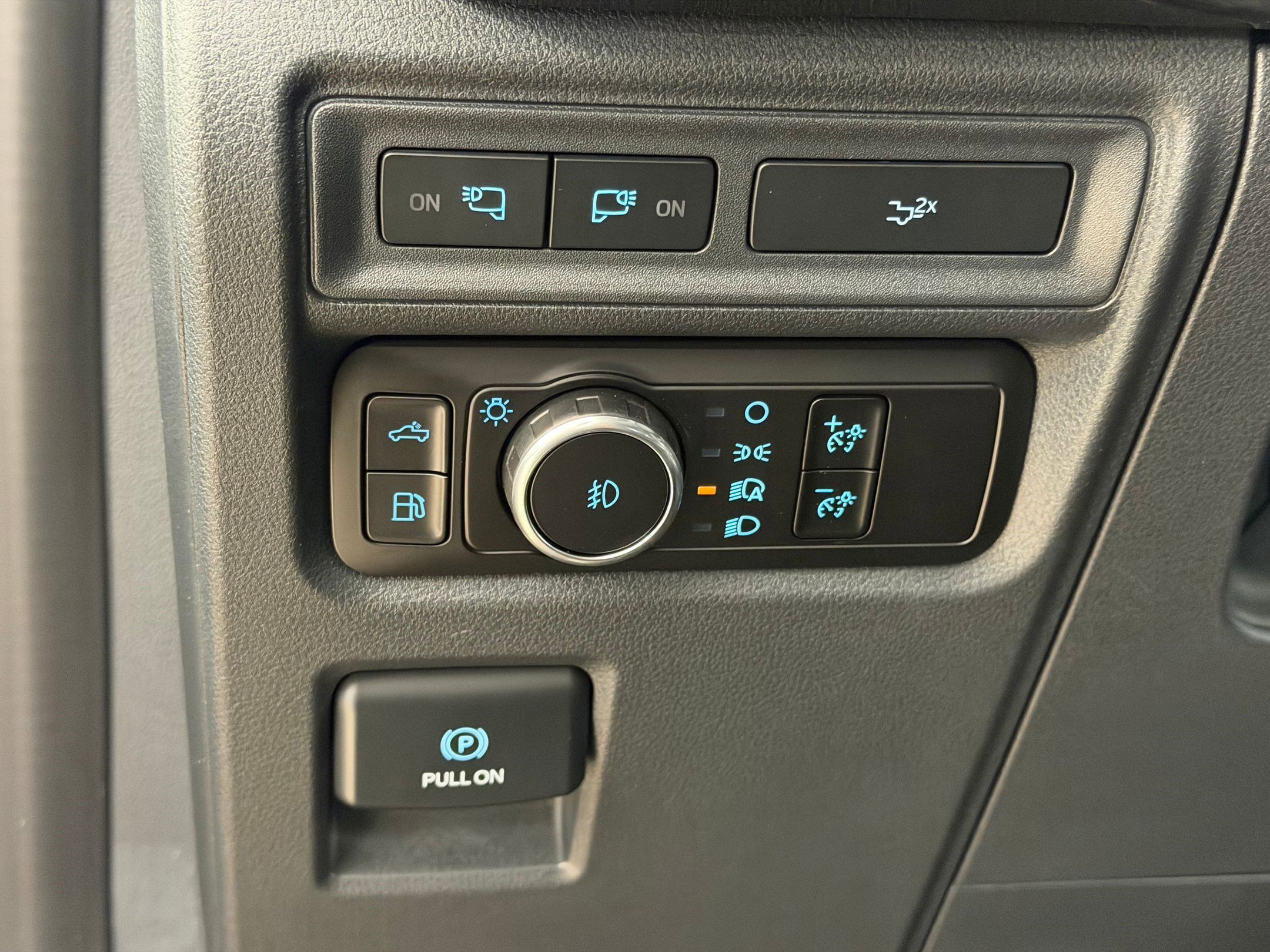 Certified 2023 Ford F150 XLT w/ Equipment Group 302A High image 18