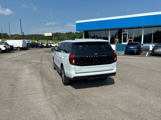 Certified 2025 Ford Expedition Active AWD/4WD image 34