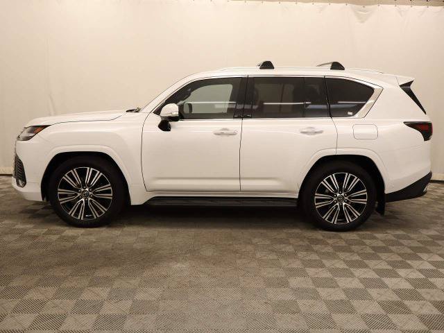 Used 2026 Lexus LX 700h Luxury w/ Accessory Package (Z1) AWD/4WD image 4