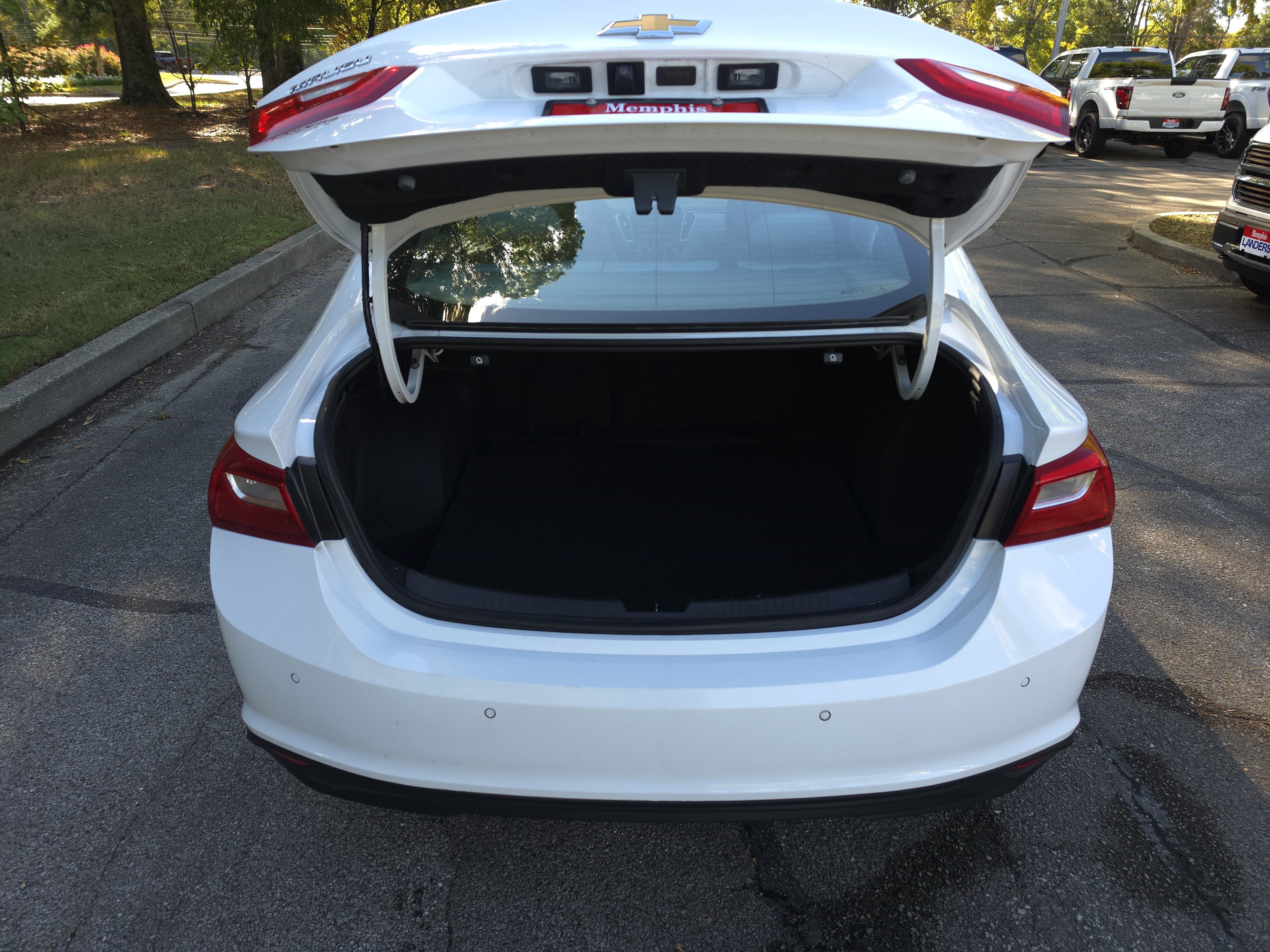 Used 2020 Chevrolet Malibu LS w/ Driver Confidence Package II FWD image 18