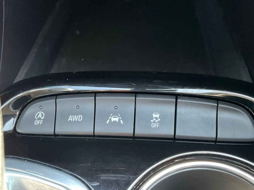 Used 2021 Buick Encore GX Preferred AWD/4WD image 6
