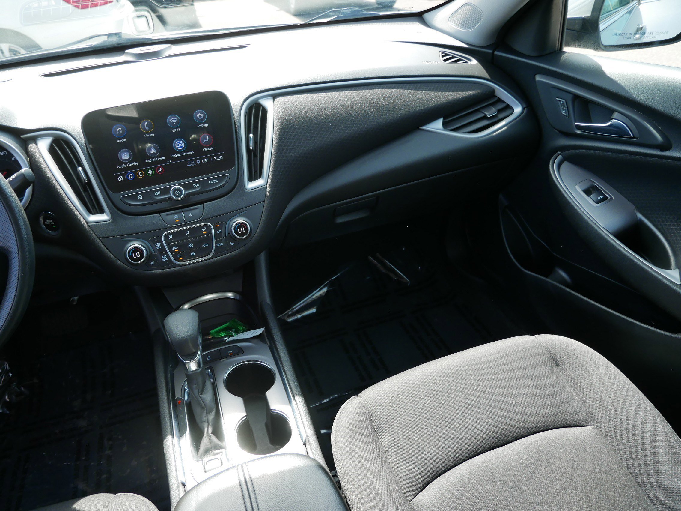 Used 2024 Chevrolet Malibu LT FWD image 11