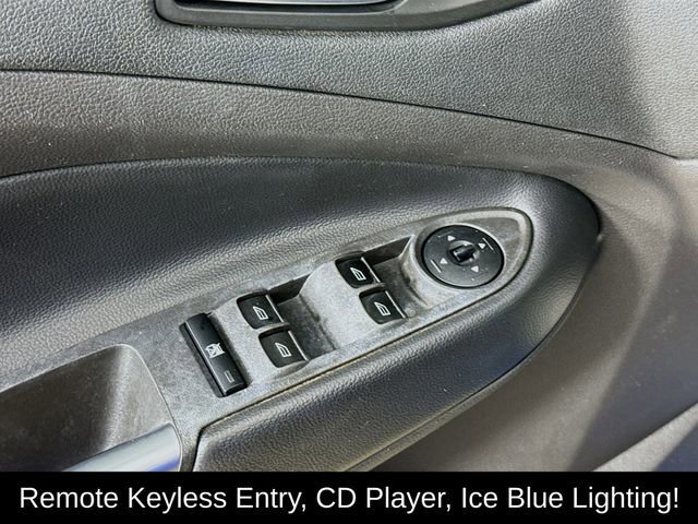 Certified 2018 Ford Escape SE image 17