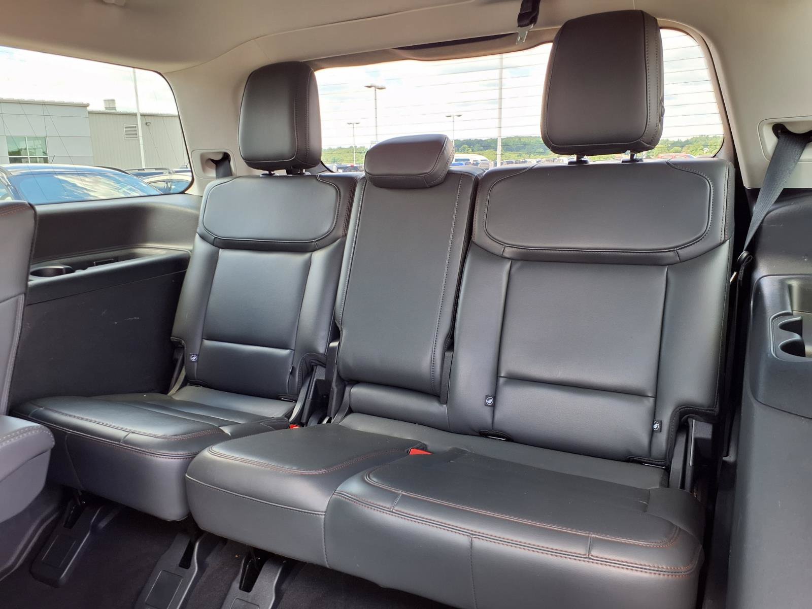 Certified 2025 Ford Expedition Active AWD/4WD image 10