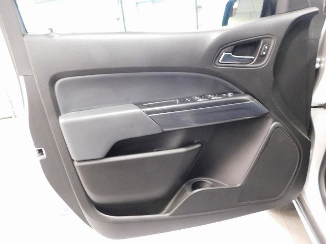 Used 2020 Chevrolet Colorado Z71 image 11