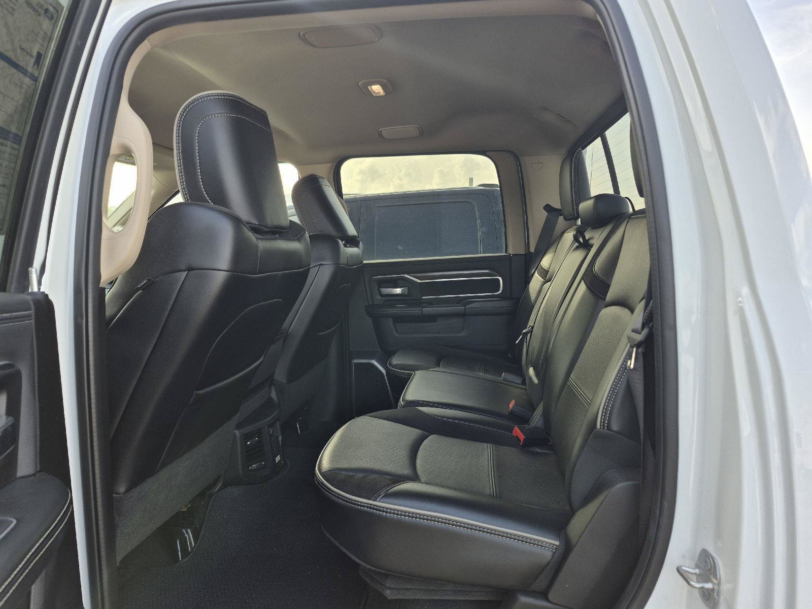 Used 2022 RAM 2500 Laramie AWD/4WD image 9