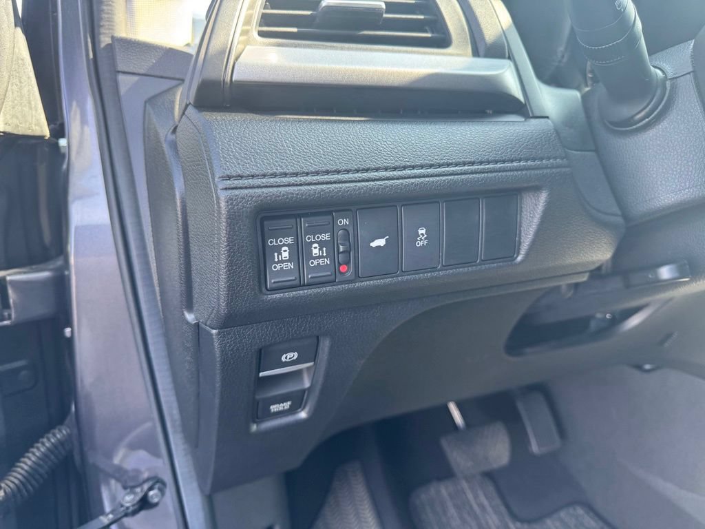 Used 2025 Honda Odyssey EX-L image 4