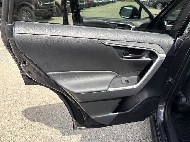 Used 2024 Toyota RAV4 LE AWD/4WD image 27