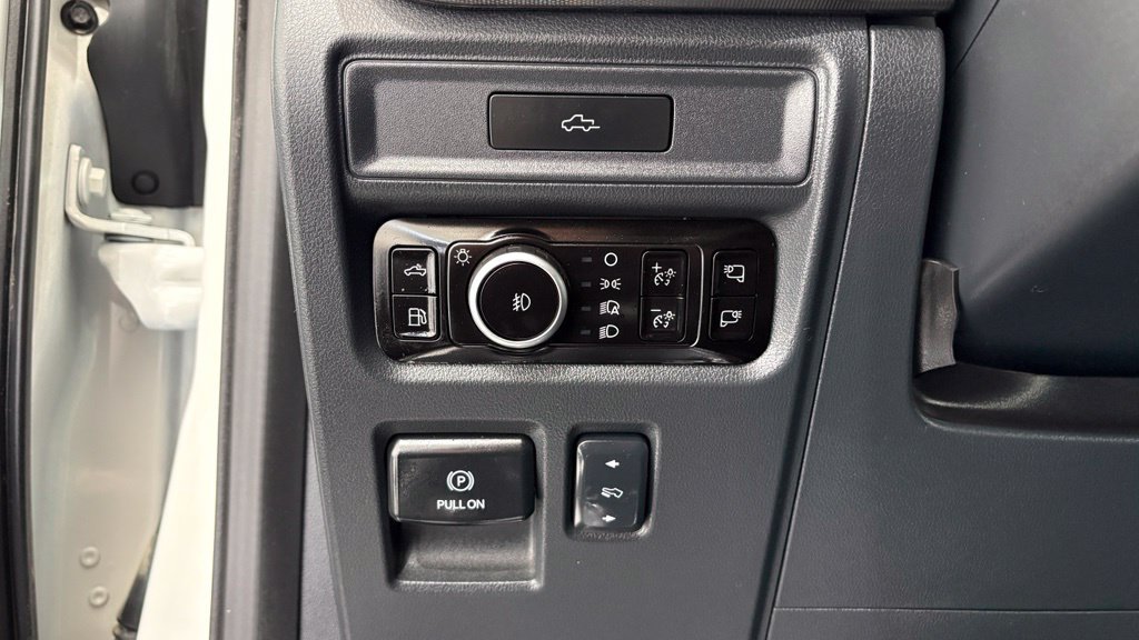 Certified 2026 Ford F150 Platinum AWD/4WD image 35