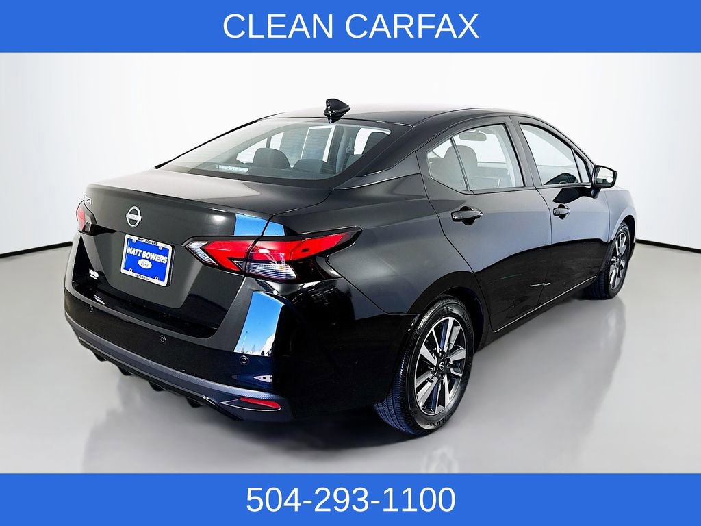 Used 2025 Nissan Versa SV image 3